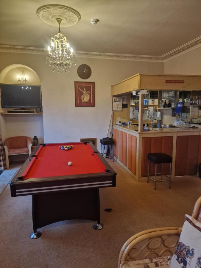 The Sands Hotel Пейнтън Екстериор снимка