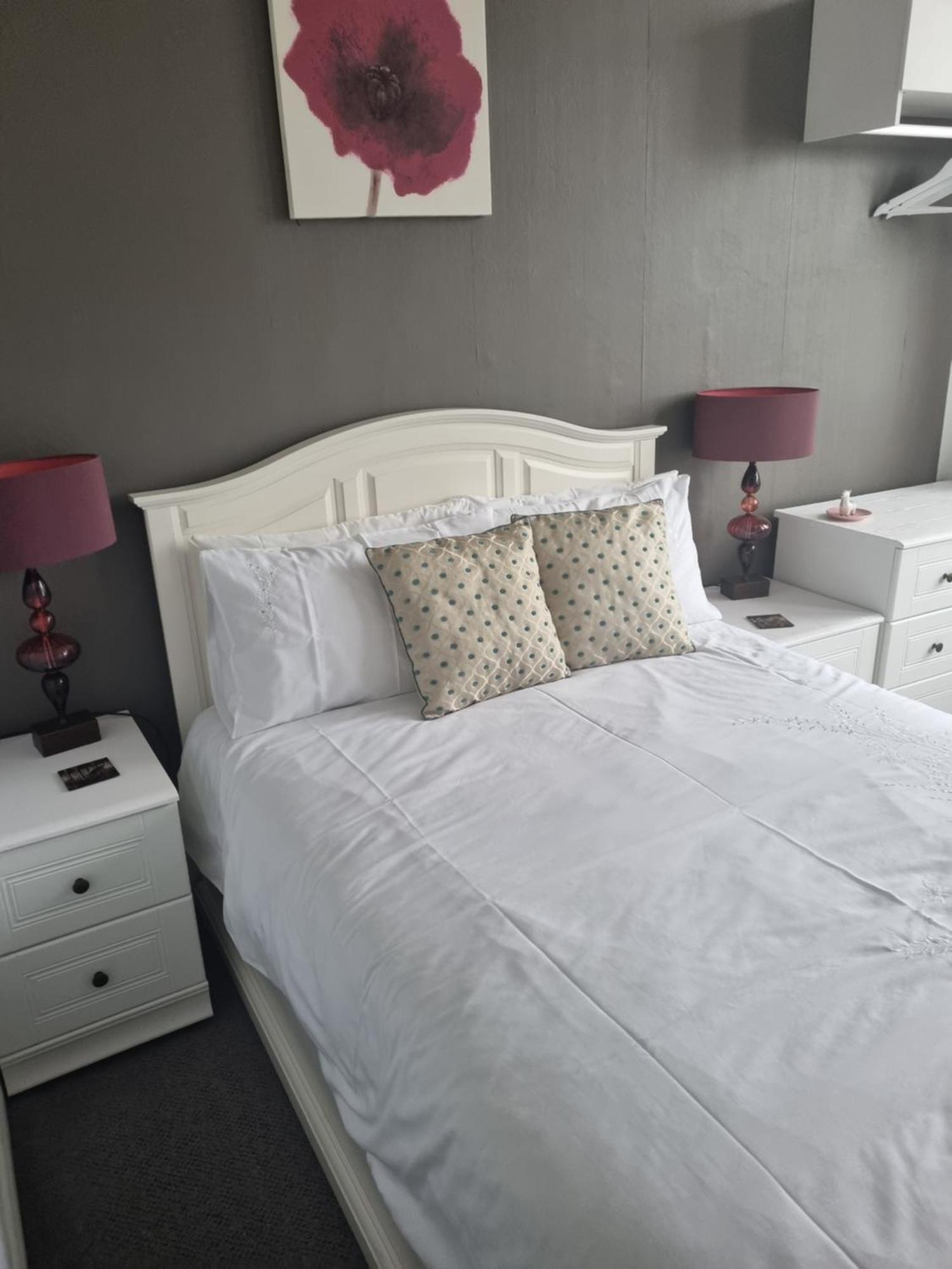 The Sands Hotel Пейнтън Екстериор снимка