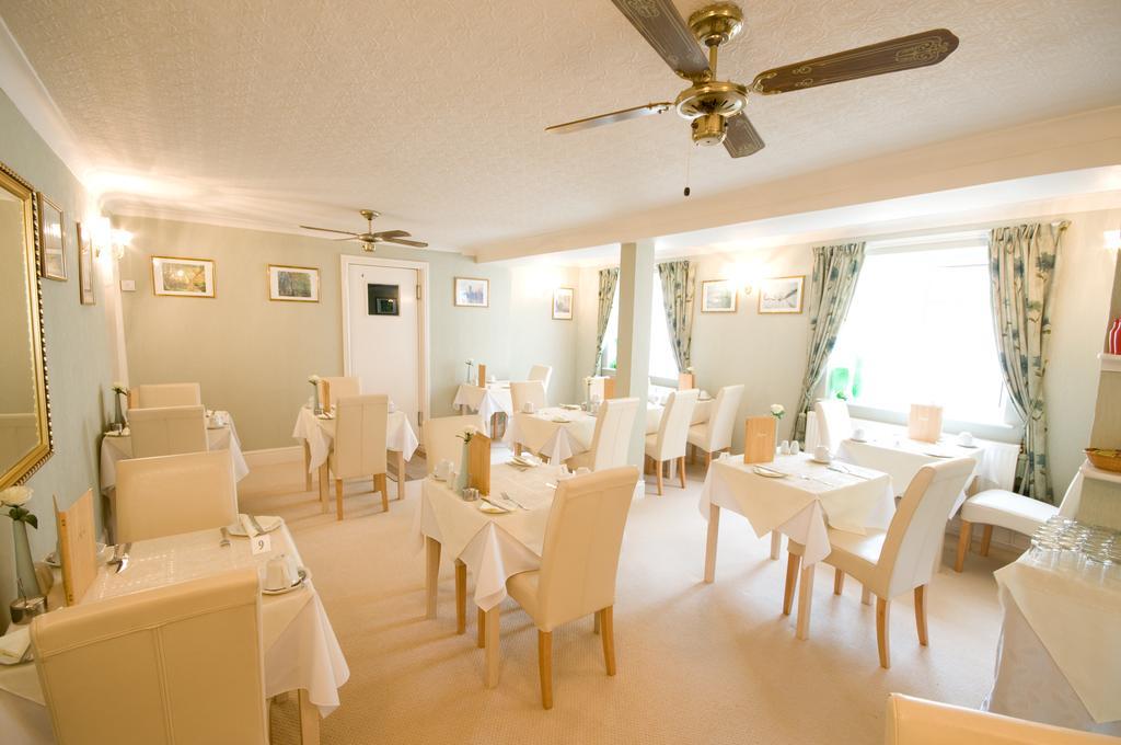 The Sands Hotel Пейнтън Екстериор снимка